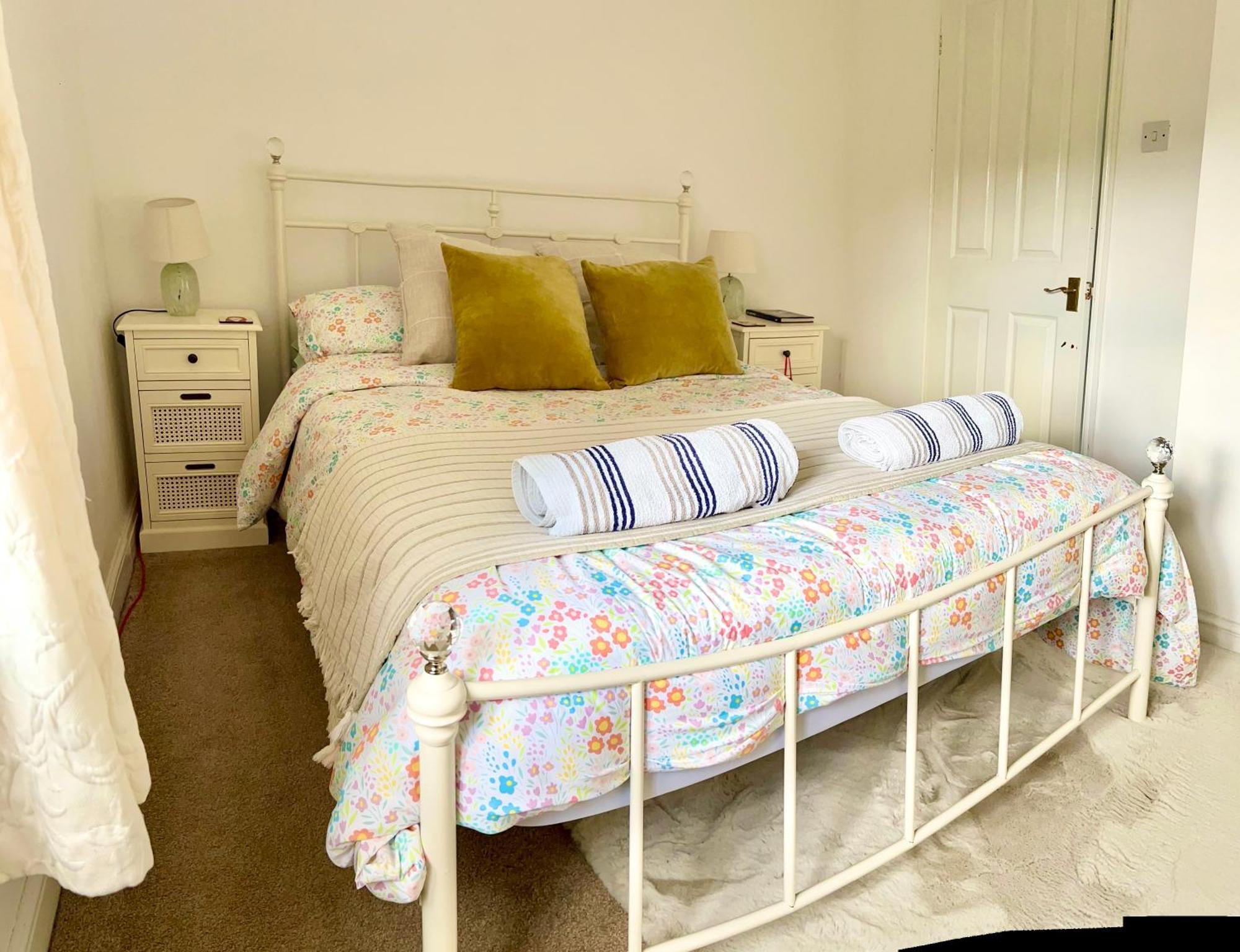 Holly Cottage Cosy Home In Sherwood Forest إيدوينستو المظهر الخارجي الصورة
