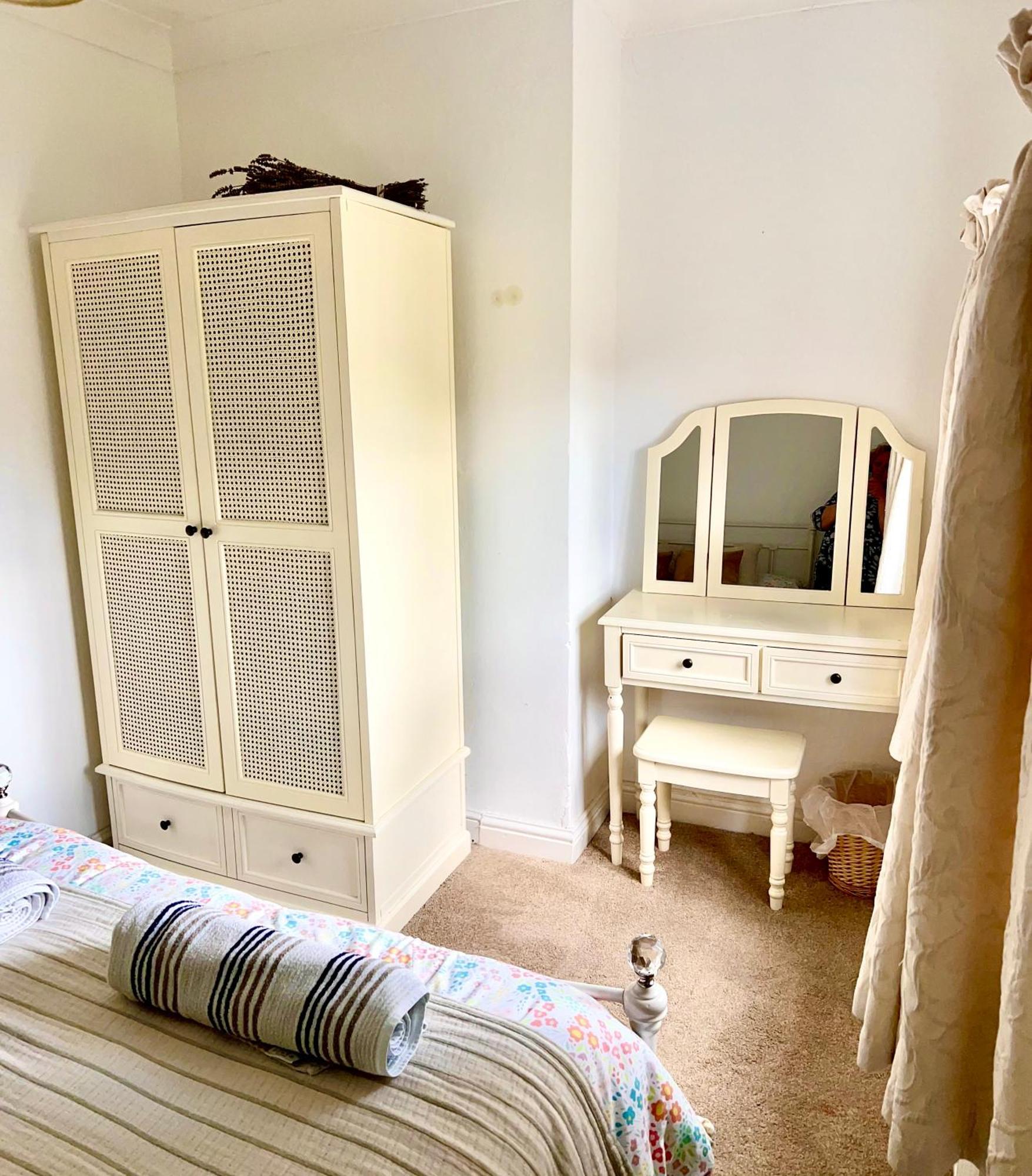 Holly Cottage Cosy Home In Sherwood Forest إيدوينستو المظهر الخارجي الصورة